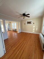 Building Photo - 18 Roger St