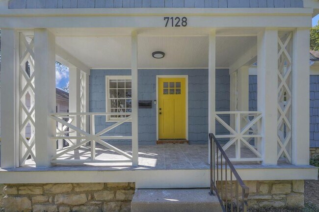 Building Photo - 7128 Baltimore Ave