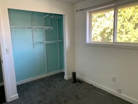 Building Photo - 4213 S 185th St