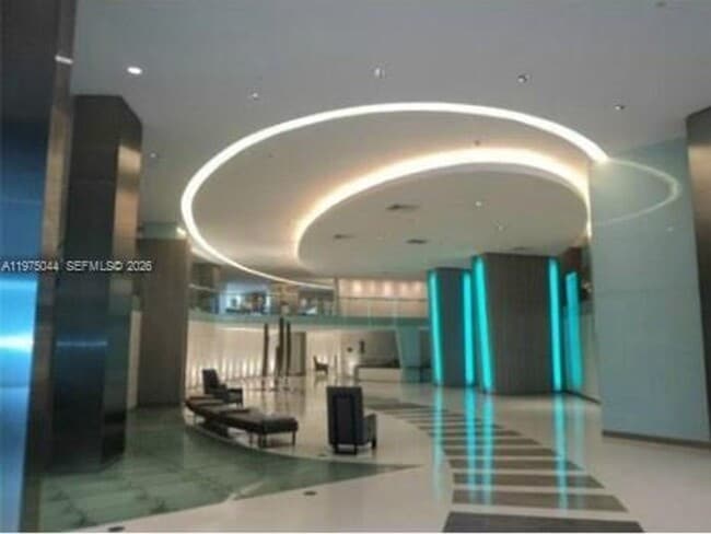 Building Photo - 92 SW 3rd St