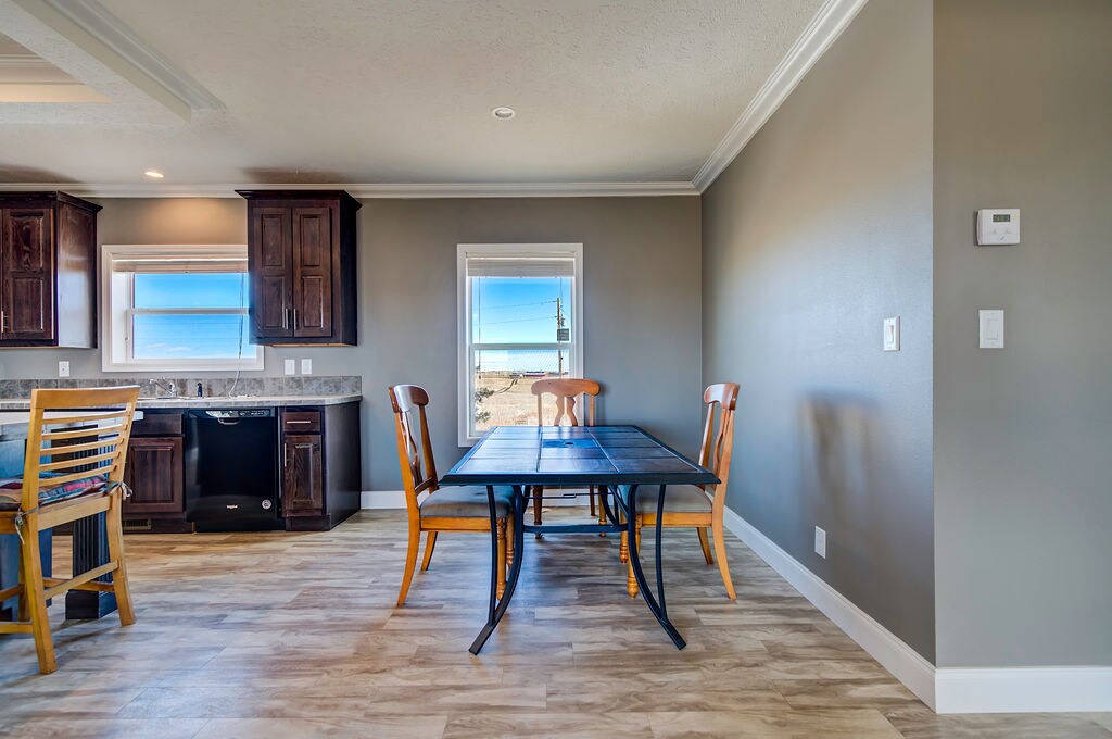 Building Photo - 13380 Log Rd