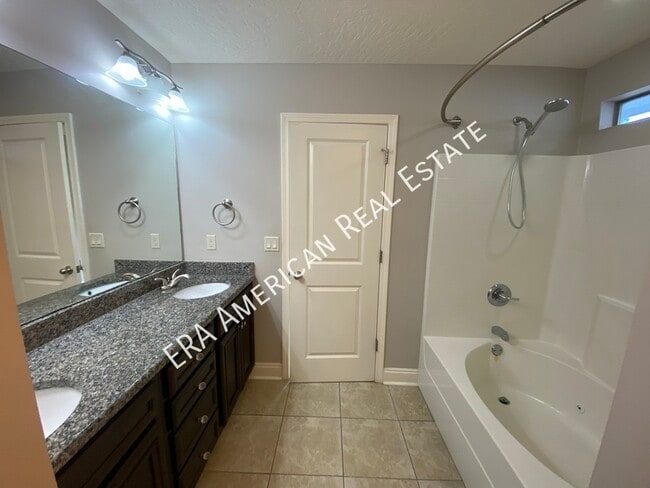 Building Photo - 2672 Hartman Ct