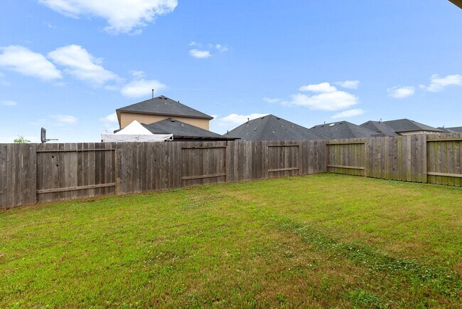 Building Photo - 12507 W Hillock Ln