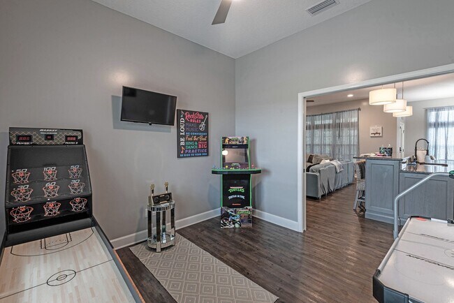 Building Photo - 53737 Carrington Dr