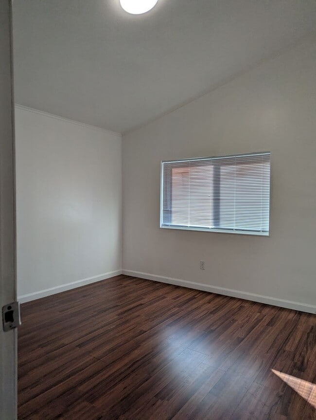 Building Photo - 3 Bedroom/2 bath Home Available Now!! Rent...