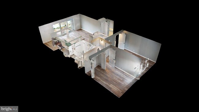 Building Photo - 2648 Redcoat Dr