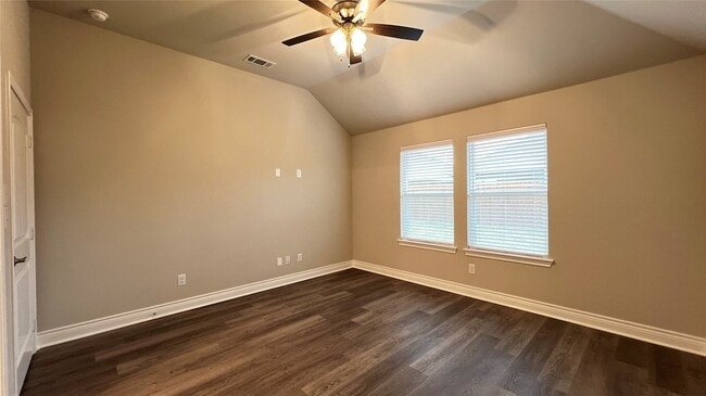 Building Photo - 702 Moseley Ln