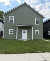 Building Photo - 1834 Gent Ave