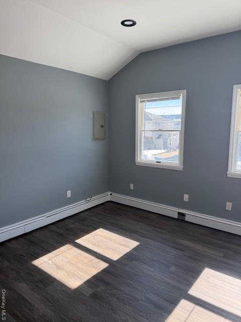 Building Photo - 3665 Nimrod St