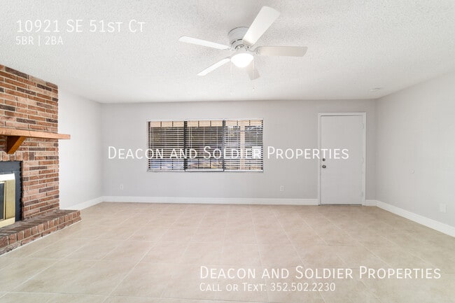 Building Photo - 10921 SE 51st Ct