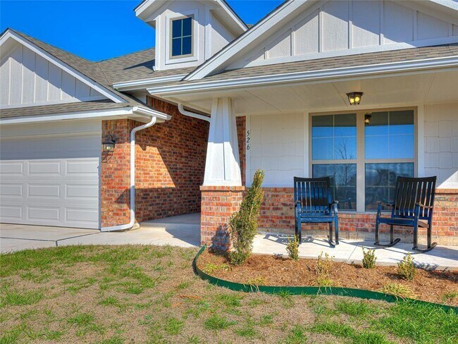 Primary Photo - 526 Cherrybark Dr
