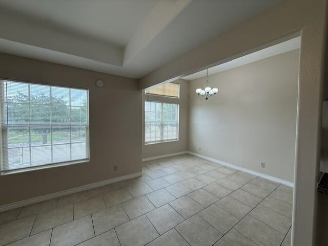 Building Photo - 2720 Camelot Dr