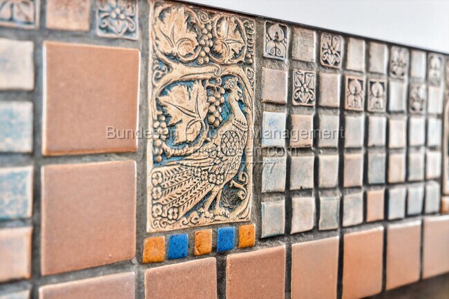 Building Photo - 612 Petaluma Blvd S