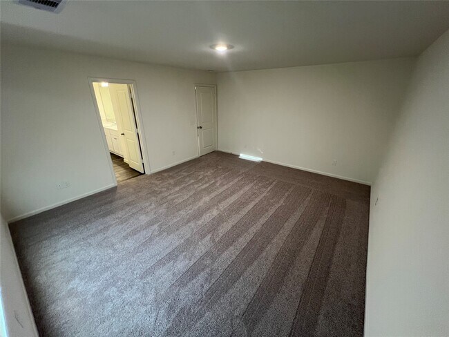 Building Photo - 3022 Spindletree Ln