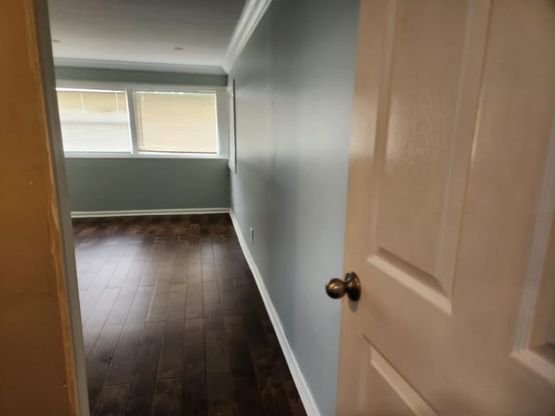 Building Photo - 1579 Duchamp Rd