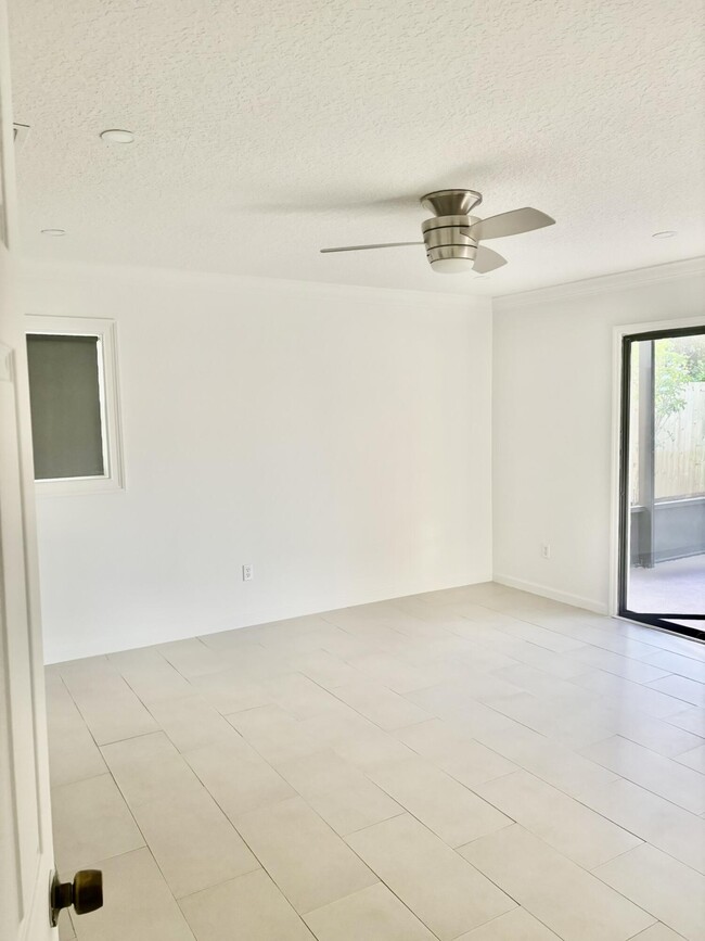 Building Photo - 7927 Bishopwood Rd