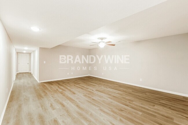 Building Photo - 607 Winter Dr