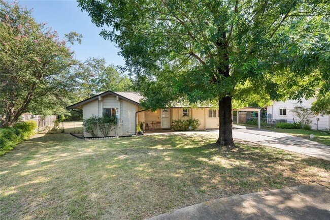 Building Photo - 2307 Valley High Cir
