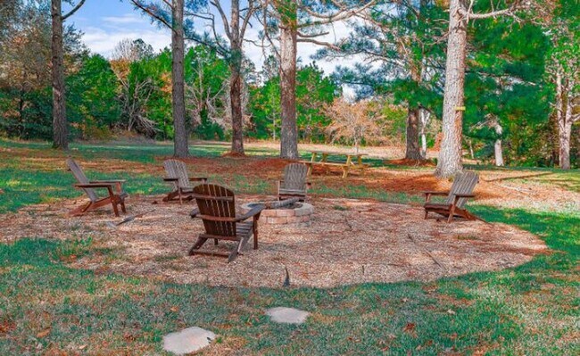 Building Photo - Executive Home for Rent 7 Acres with Resort Style Amenities