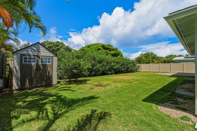Building Photo - Spacious Aikahi Loop House in Kailua