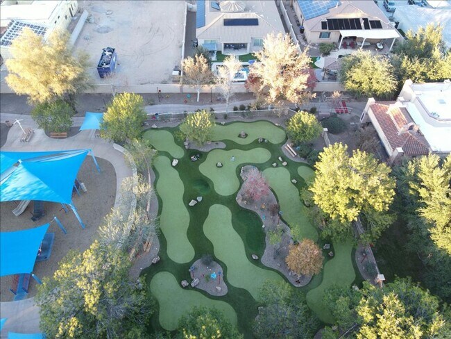 Building Photo - 14252 South Avenida Zumba
