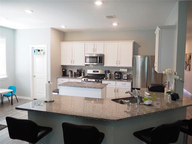 Building Photo - 1116 Mesquite Ln