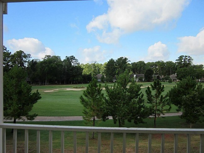 Balcony view of golf course - 16020 Fountainview Dr