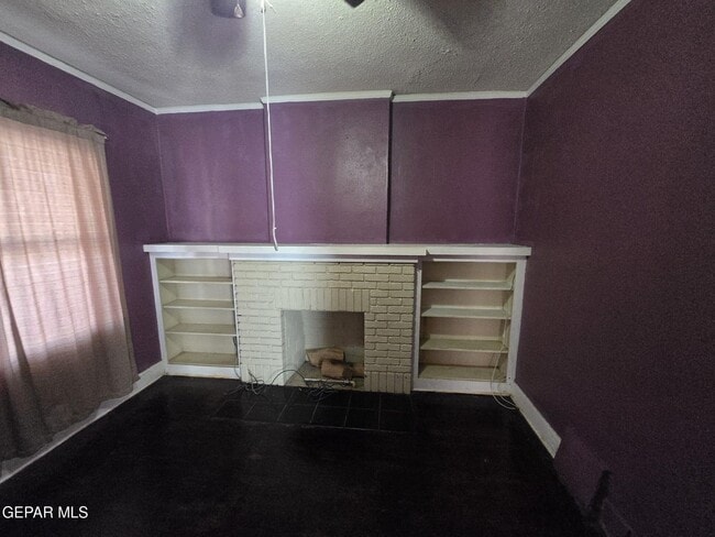 Building Photo - 3214 Douglas Ave