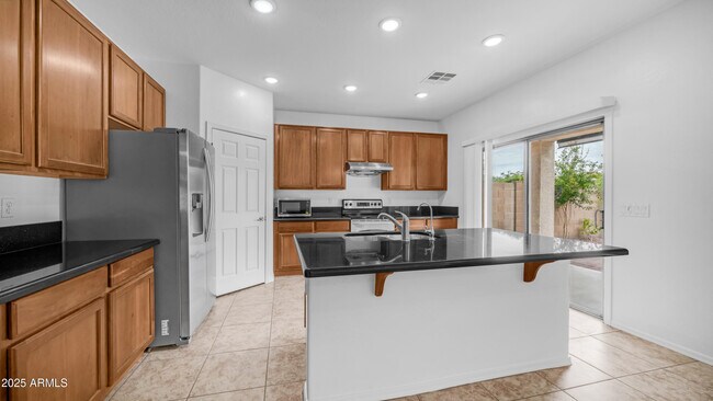 Building Photo - 5131 W El Cortez Trail