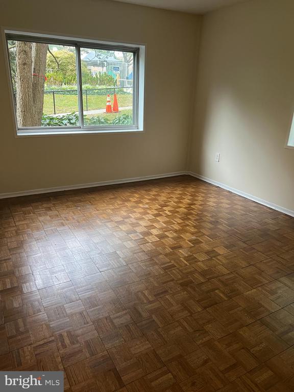 Building Photo - 100 West Ave