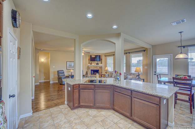 Building Photo - 398 Pecan Meadows