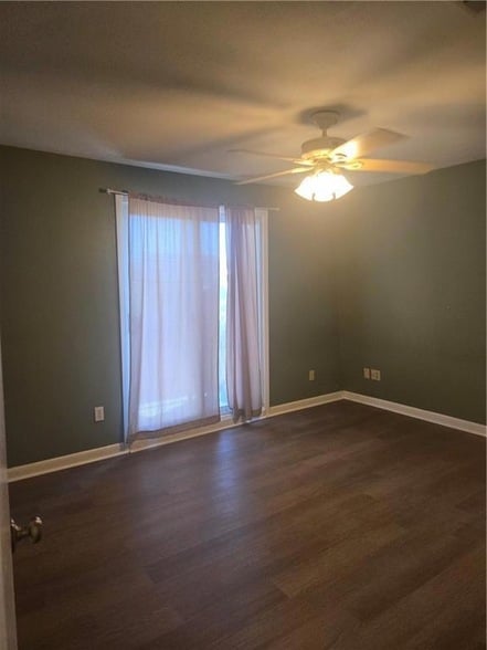 Building Photo - 641 Jefferson Heights Ave