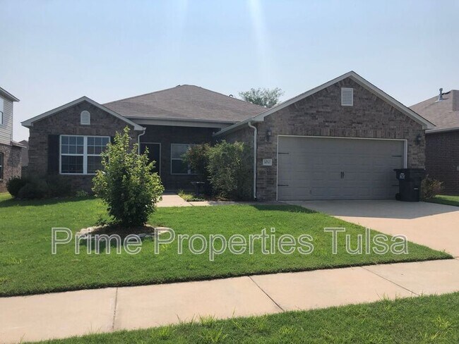 Primary Photo - 14763 S Lakewood Ave