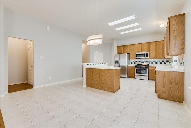 Building Photo - 3402 Pebble Beach Ln