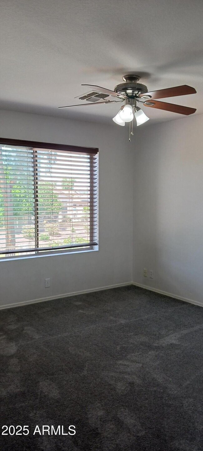 Building Photo - 5192 W Campo Bello Dr