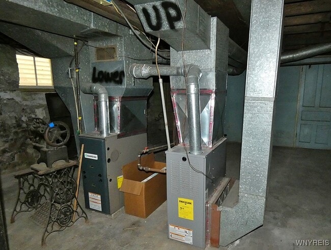 Building Photo - 135 Park St