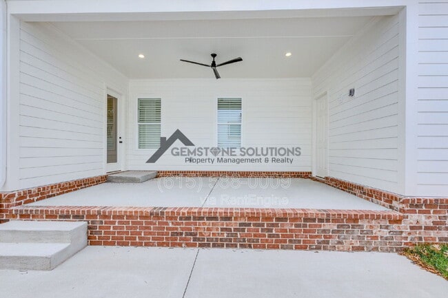 Building Photo - 1001 Championship Blvd