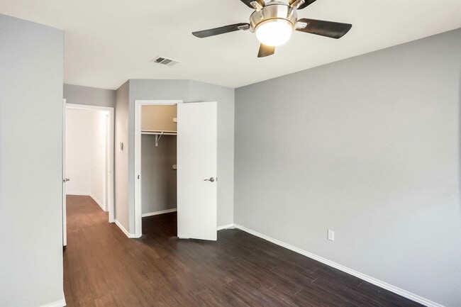 Building Photo - 9614 Nightjar Dr