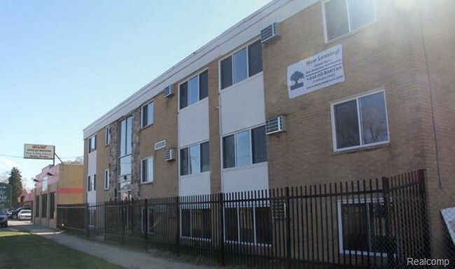 Primary Photo - 20501 Schaefer Hwy