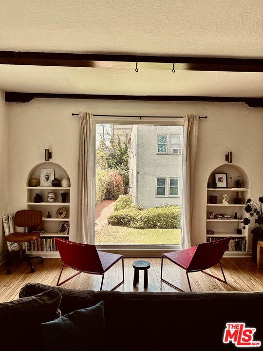 Building Photo - 1362 S Stanley Ave