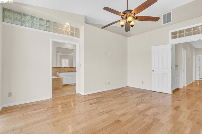 Building Photo - 2317 Wayfarer Dr