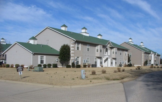 Primary Photo - Mountain Station Apartments