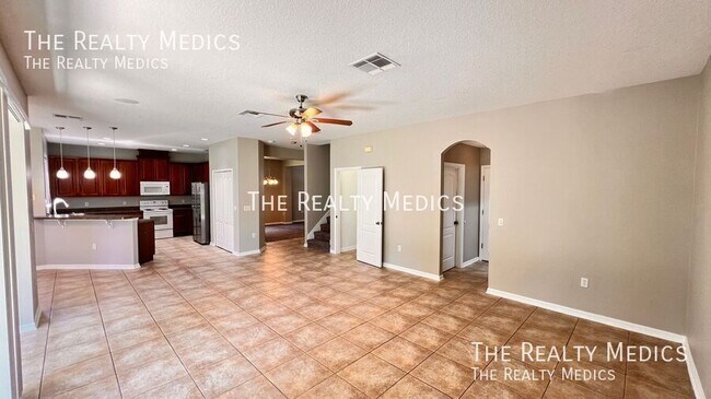 Building Photo - 12811 Moss Park Ridge Dr