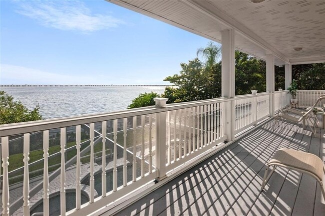 Building Photo - 1828 Sunrise Blvd