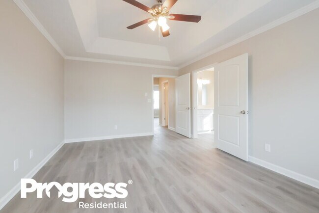 Building Photo - 10766 Barberry Dr