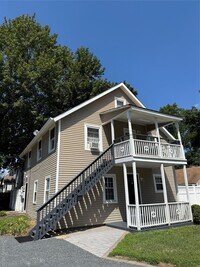 Building Photo - 22 Locust Ave