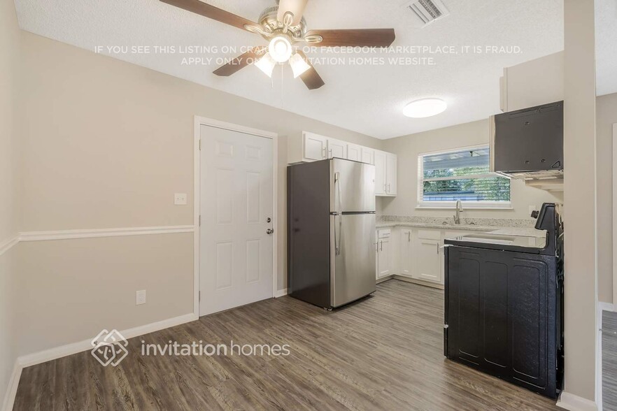 Building Photo - 2129 Fouraker Rd