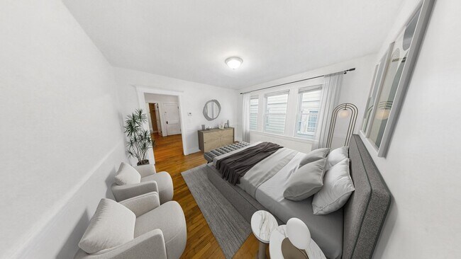 Building Photo - Renovated 4-Bedroom in Mission Hill | Pet Friendly | Steps to Longwood & the Orange Line