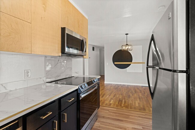 Building Photo - 560 N Keene Way Dr