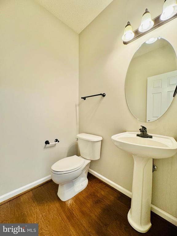 Building Photo - 52 Lightfoot Dr